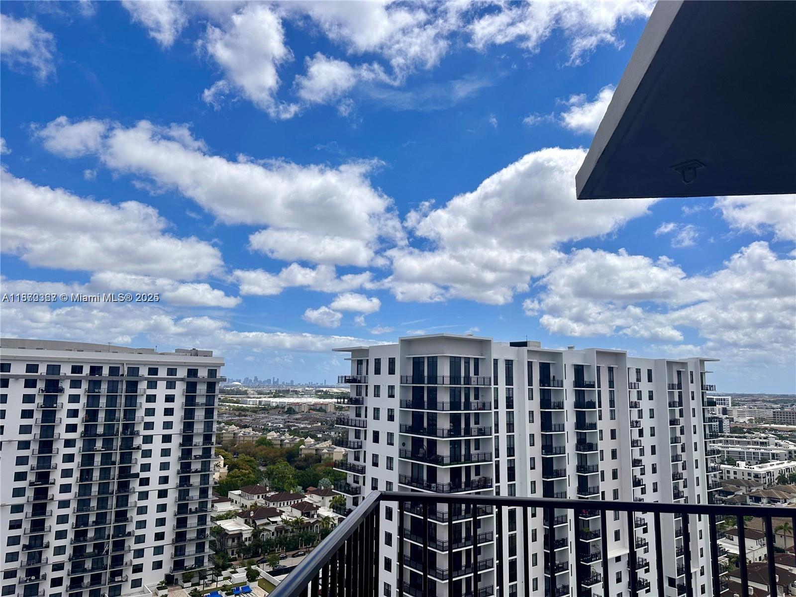 5252 PASEO CONDO - Residential