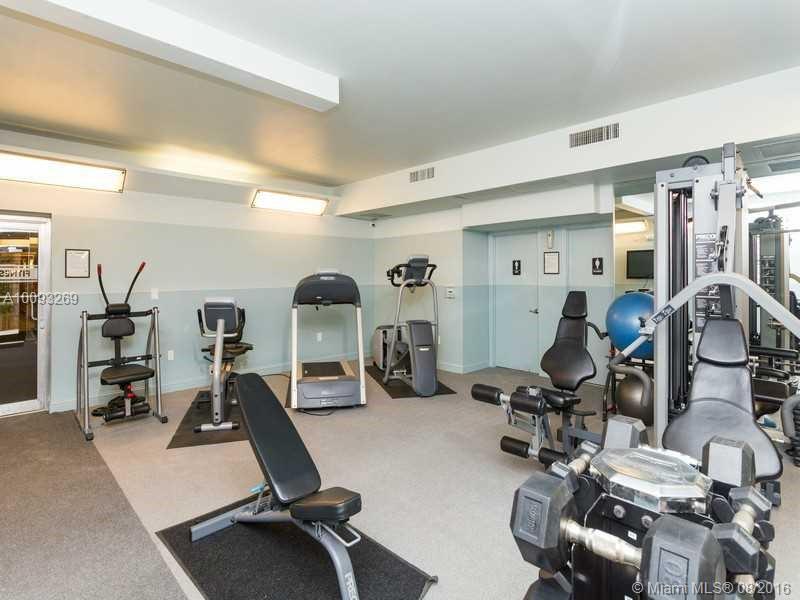 SANS SOUCI - Residential Lease