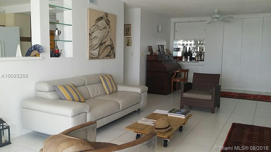 SANS SOUCI - Residential Lease