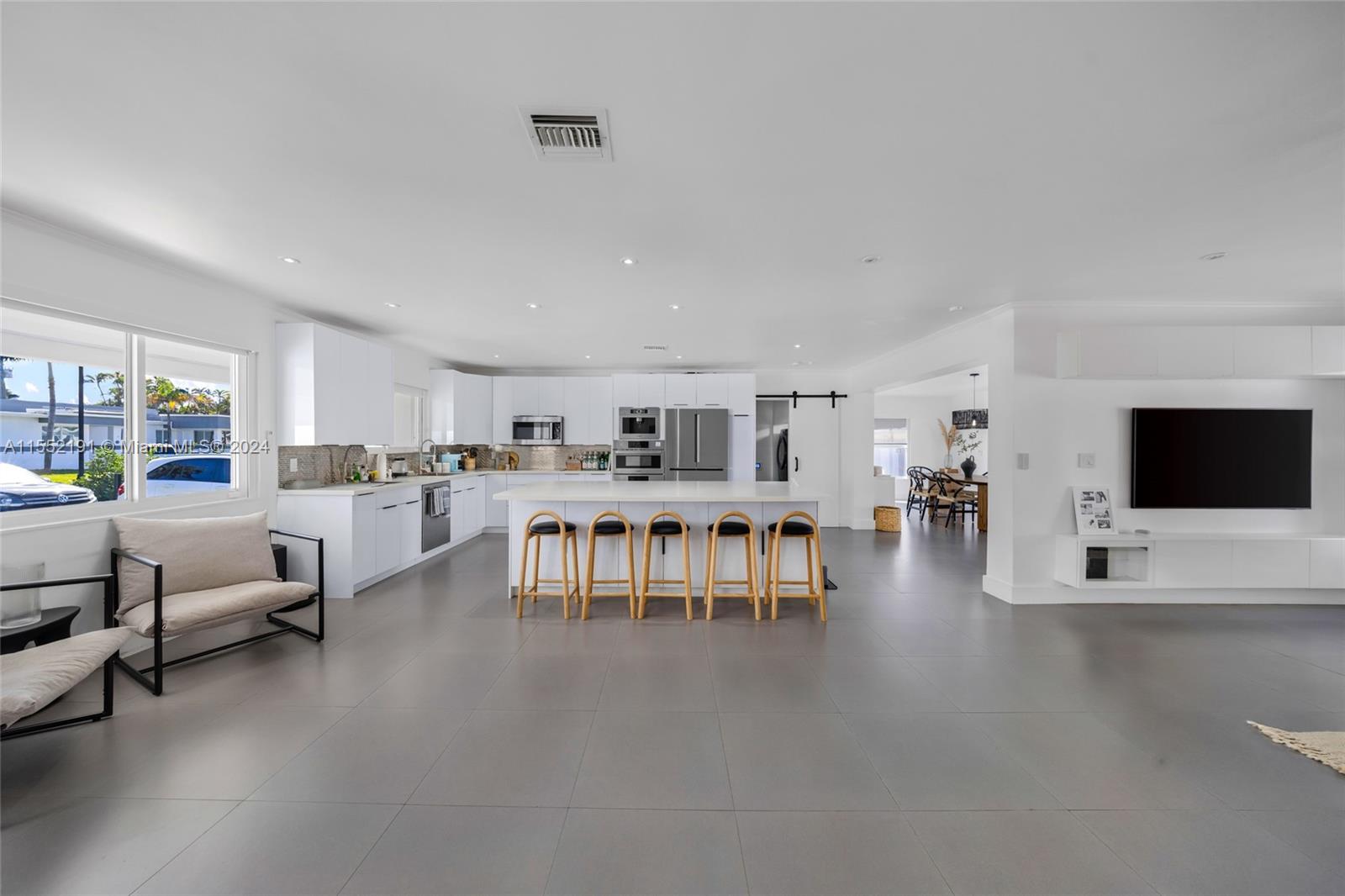 GOLDEN SHORES OCEAN BLVD - Residential