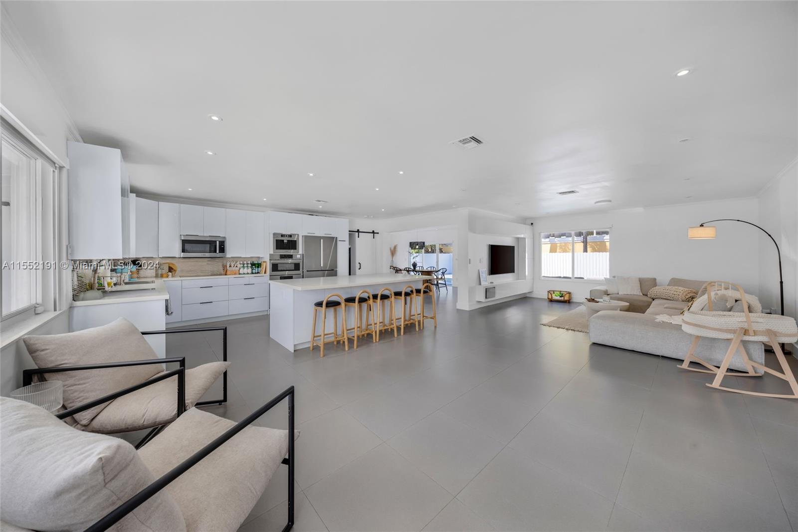 GOLDEN SHORES OCEAN BLVD - Residential