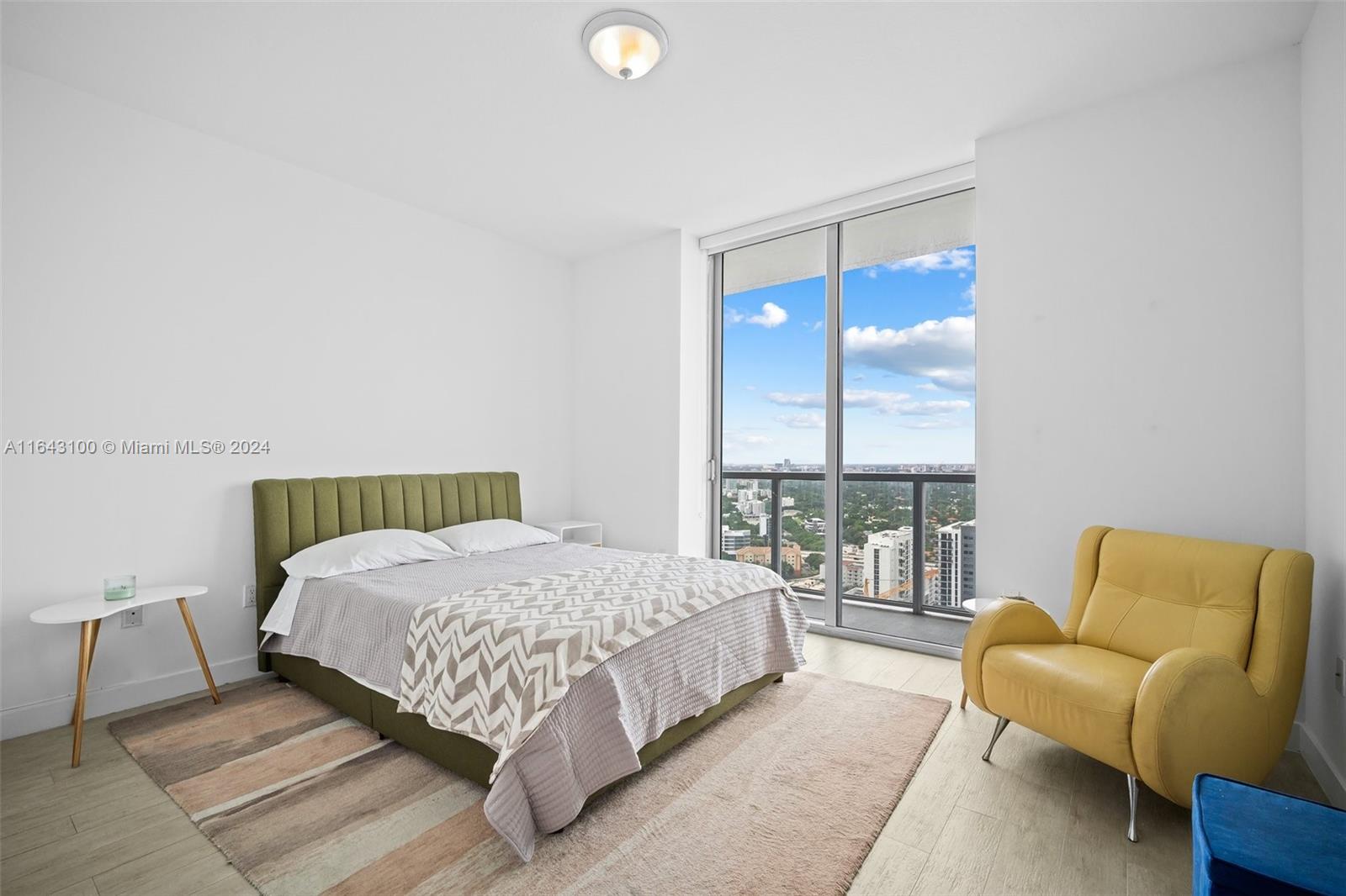 THE AXIS ON BRICKELL II C - Residential