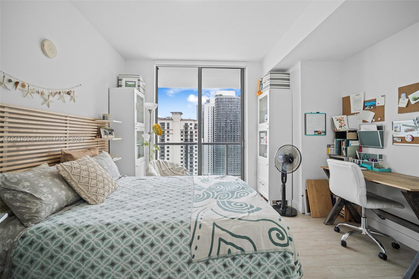 THE AXIS ON BRICKELL II C - Residential