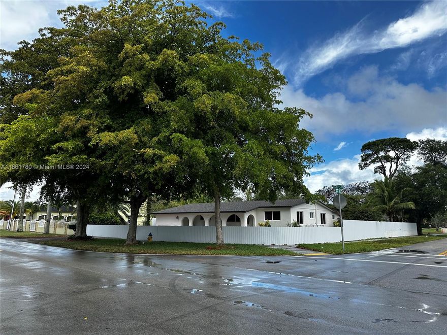 Welcome to your newly remodeled dream home! This spacious three bedroom, two bath rental home boasts modern upgrades and features throughout. Enjoy the luxury of a fully-equipped kitchen with stainless steel appliances, granite countertops, and ample storage space. The living room is bright and airy, with large windows that let in plenty of natural light. Each bedroom is generously sized with beautiful flooring, and the bathrooms are beautifully tiled with stylish fixtures. Step outside and take in the beauty of the expansive yard, perfect for outdoor entertaining or just relaxing on a sunny day.