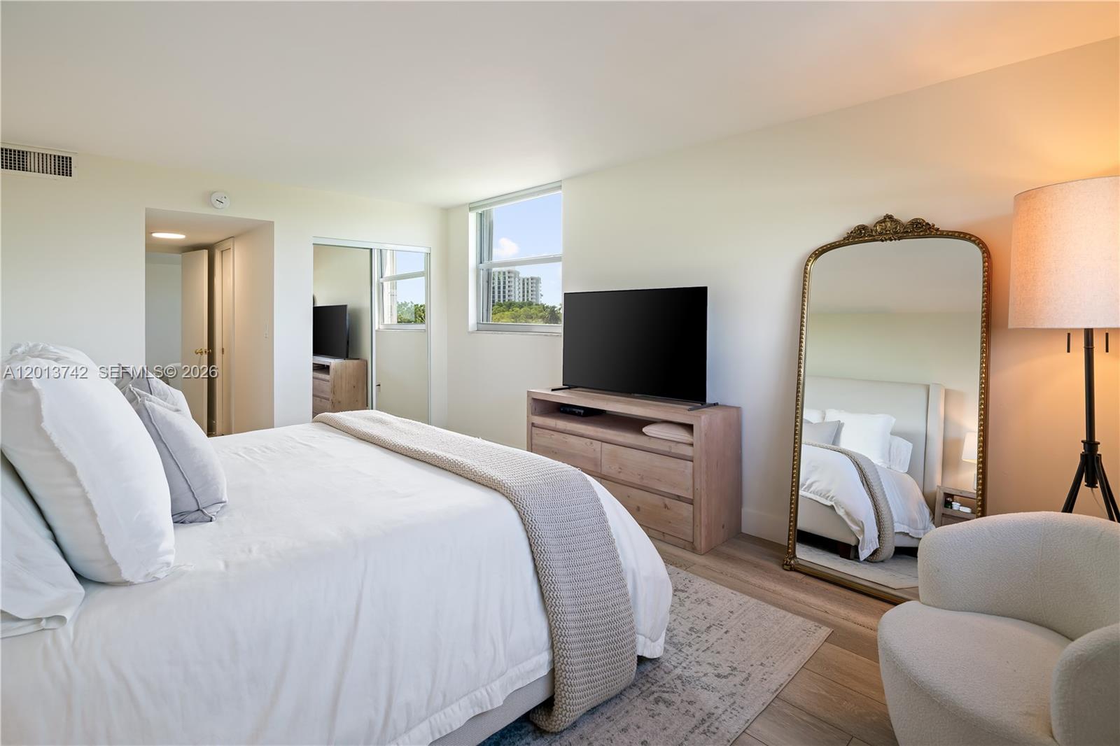 CAPE FLORIDA CLUB CONDO P - Residential Lease