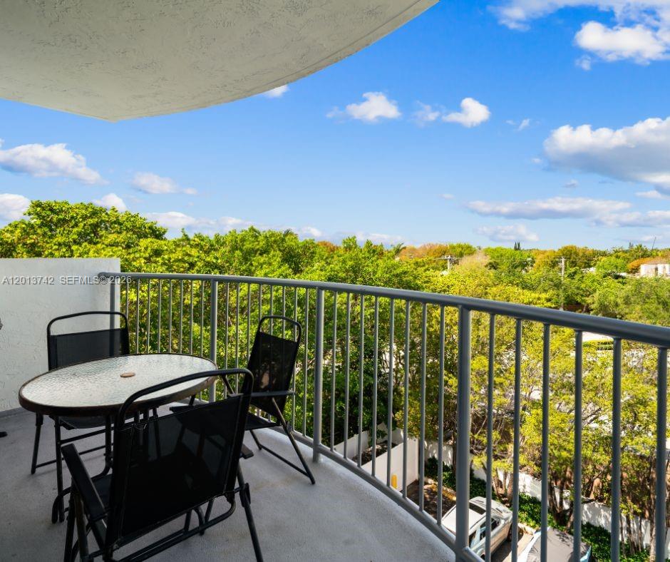 CAPE FLORIDA CLUB CONDO P - Residential Lease