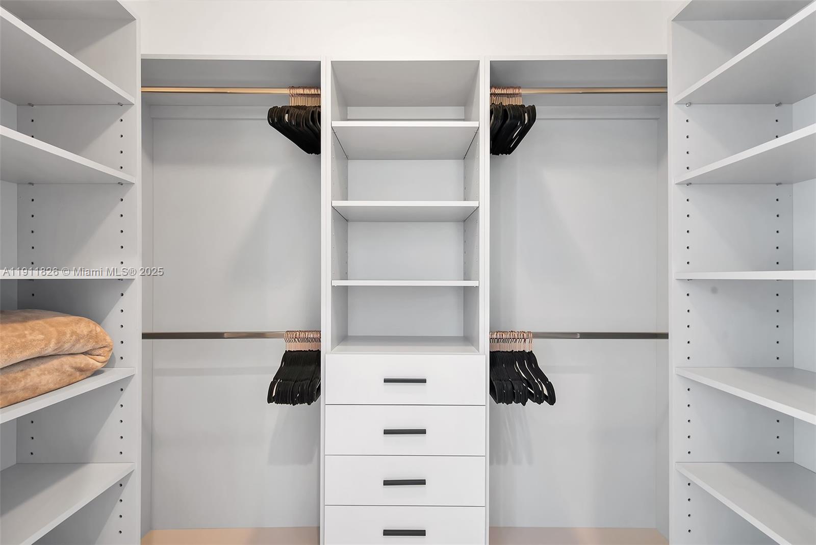 CENTRAL MIAMI PART 1 - Residential