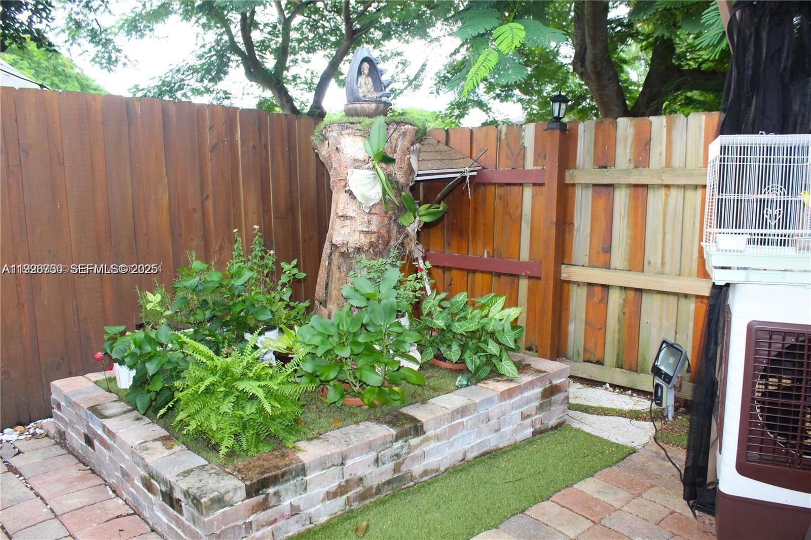 VENTURA AT MALIBU BAY - Residential