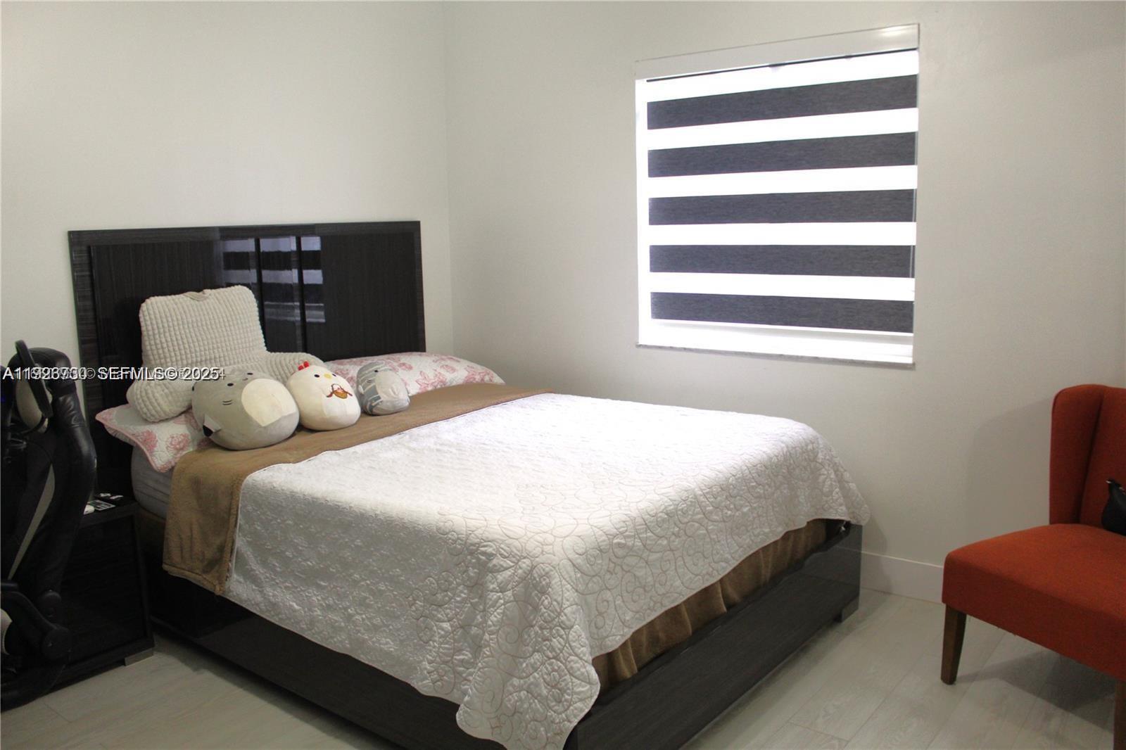 VENTURA AT MALIBU BAY - Residential