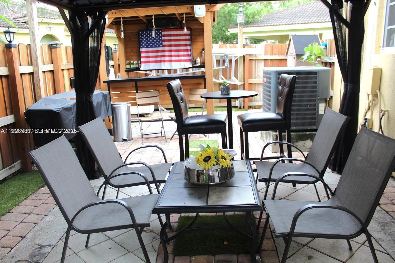 VENTURA AT MALIBU BAY - Residential