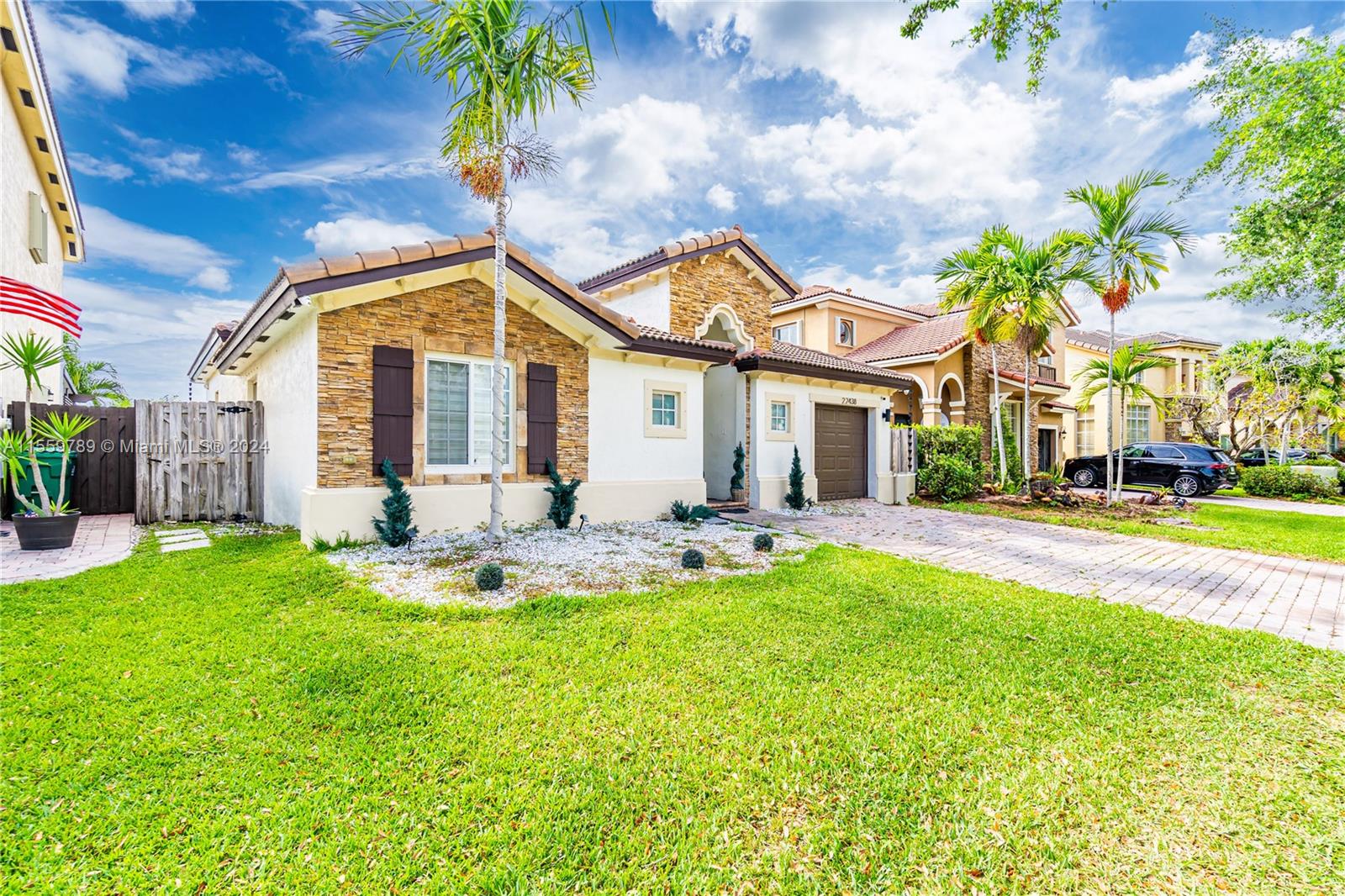 LAKES BY THE BAY DAY - Residential