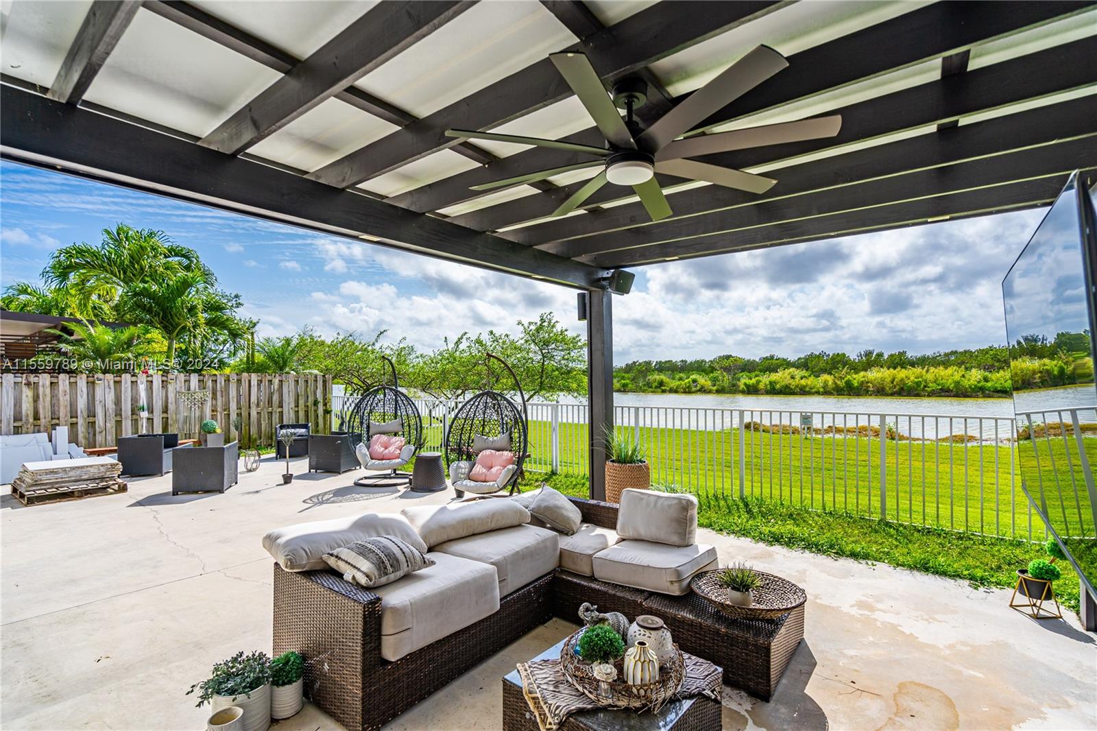 LAKES BY THE BAY DAY - Residential