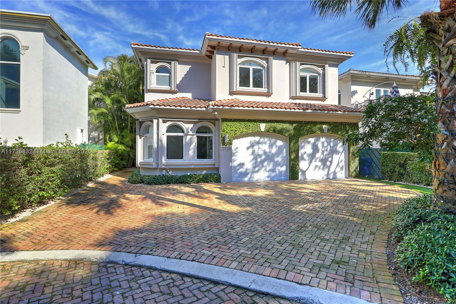 2725 Brickell Ct 2725, Miami, Broward County, Florida - 5 Bedrooms  
6 Bathrooms - 