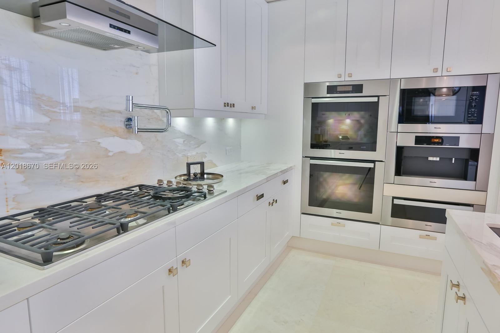 17749 COLLINS AVENUE COND - Residential