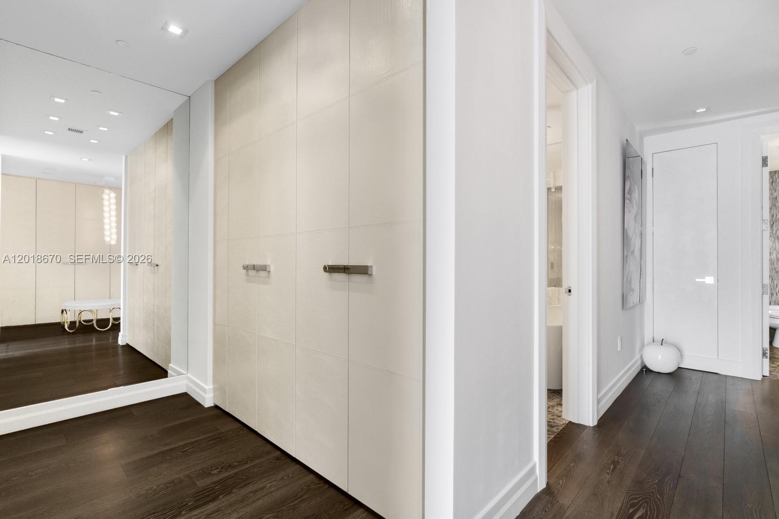17749 COLLINS AVENUE COND - Residential