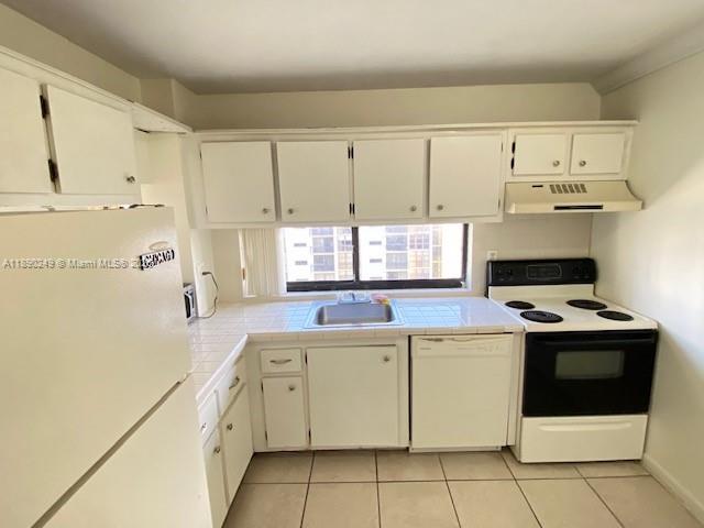 PLAZA OF AMERICAS CONDO - Residential
