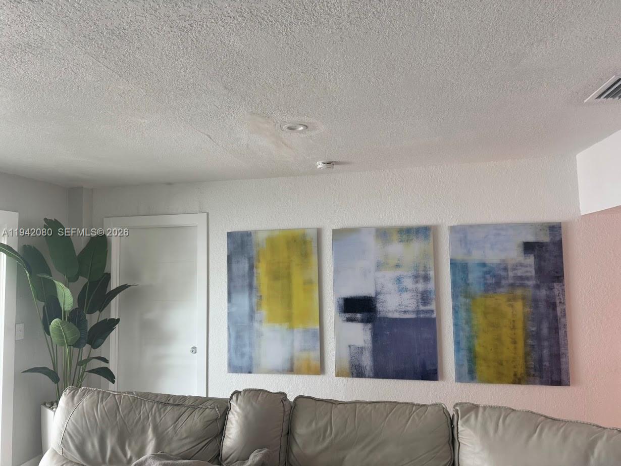 MANOR GARDENS ADDN - Residential