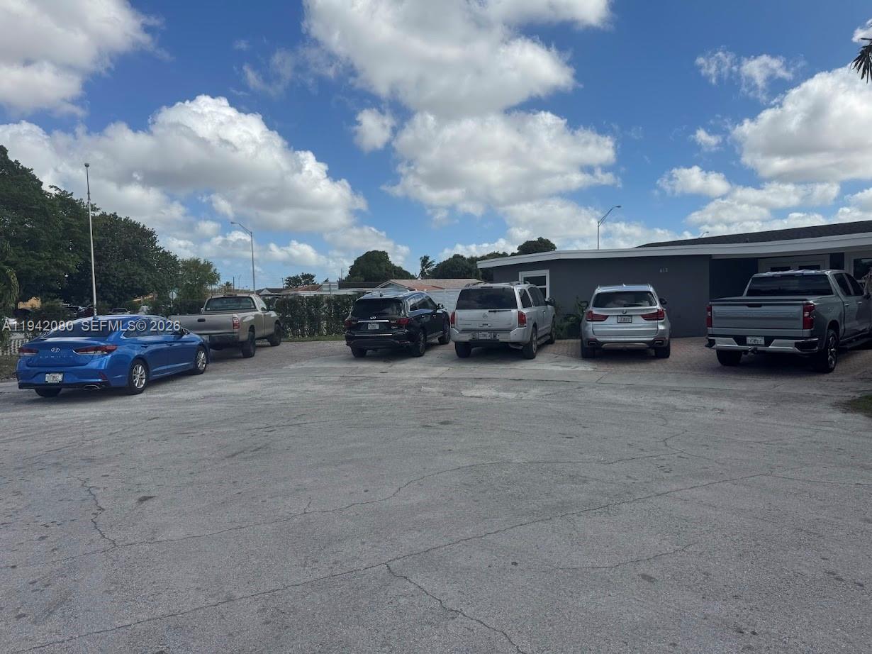 MANOR GARDENS ADDN - Residential