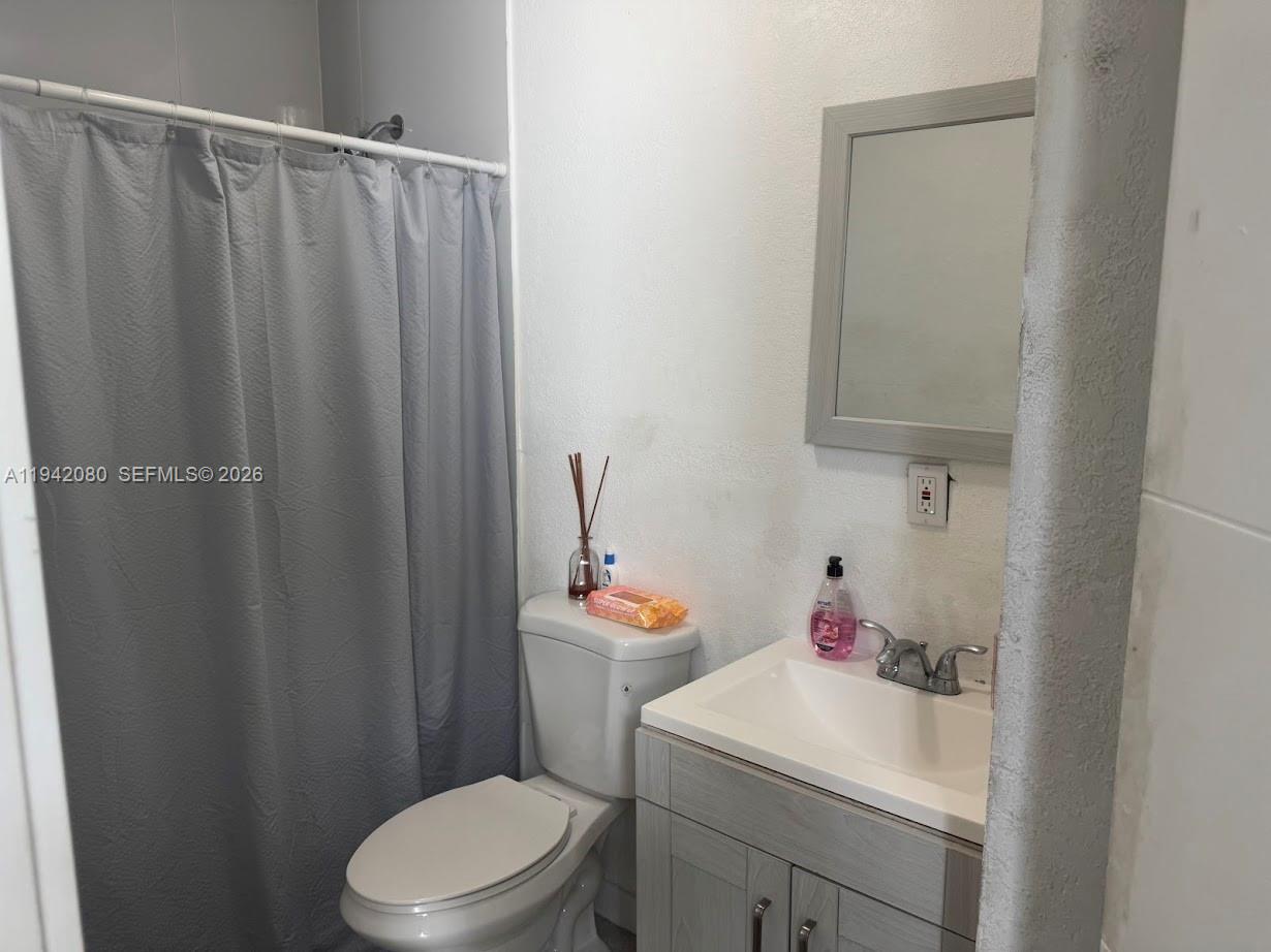 MANOR GARDENS ADDN - Residential