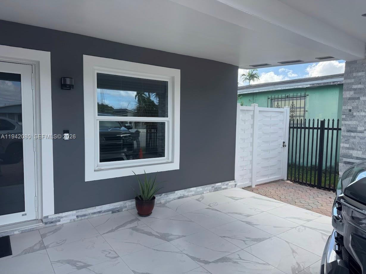 MANOR GARDENS ADDN - Residential