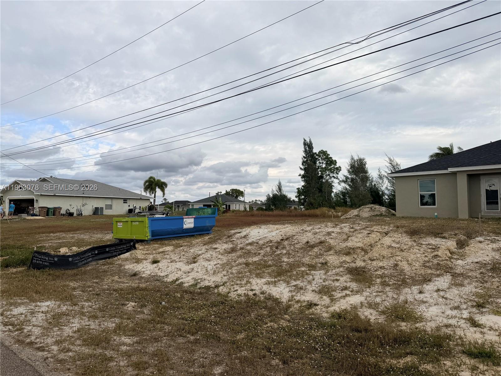 CAPE CORAL UNIT 84 - Land