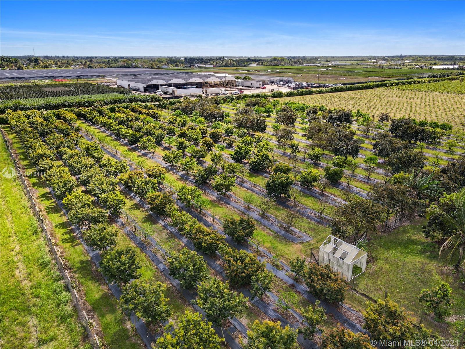 Redland RANCHOS DEL SOL - Residential