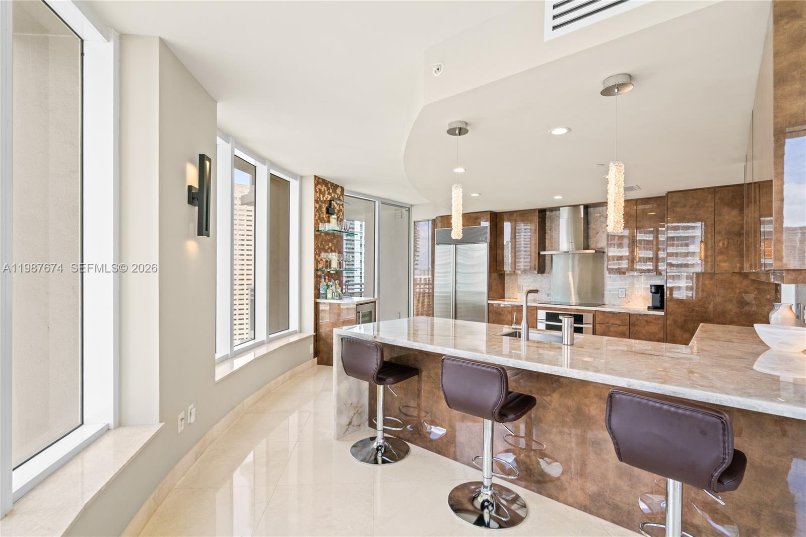 CARBONELL CONDO - Residential