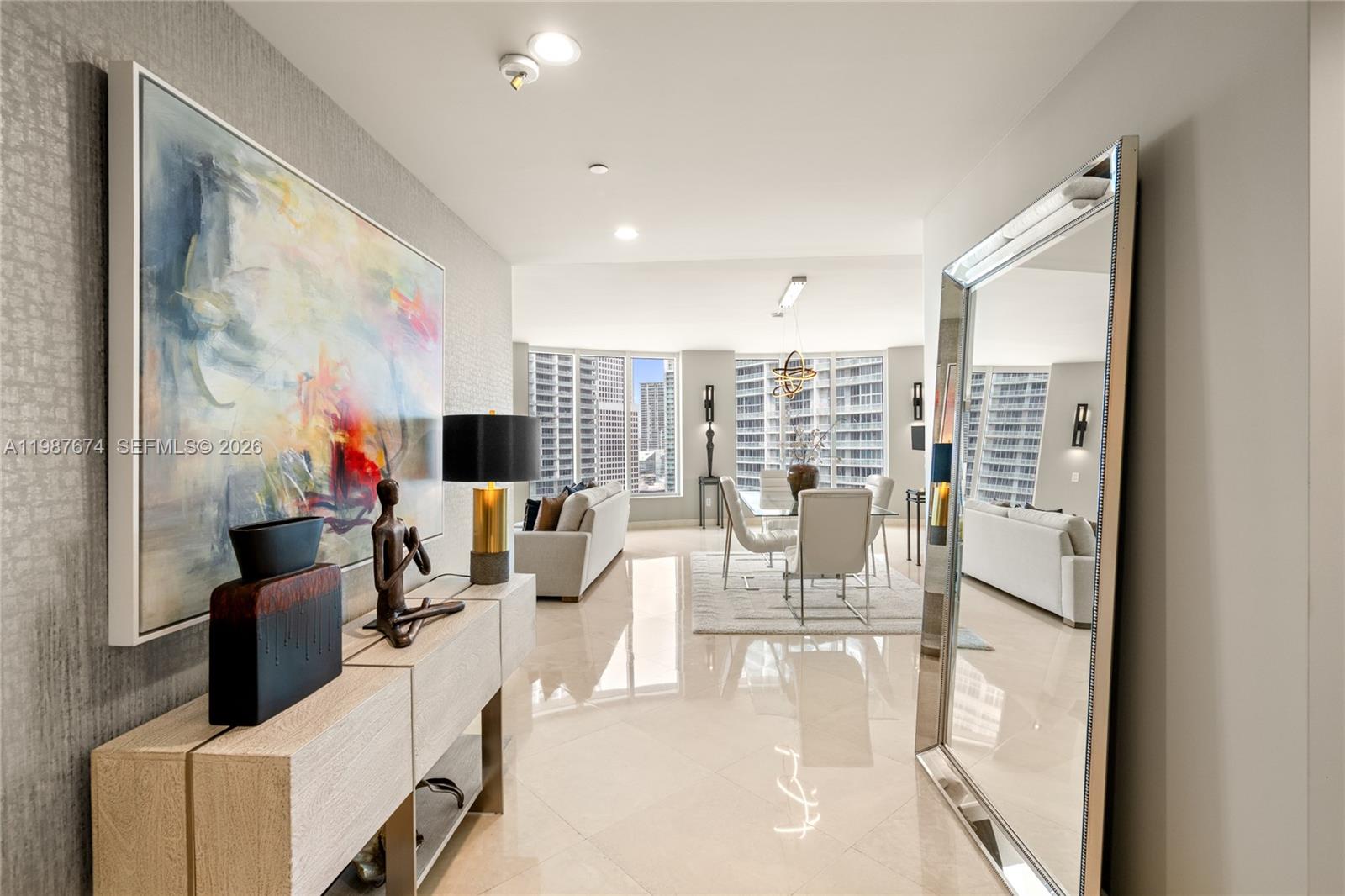 CARBONELL CONDO - Residential