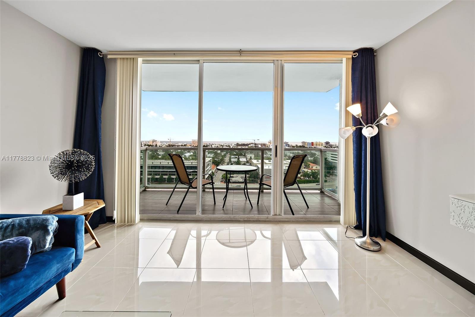 THE FLORIDIAN CONDO - Residential Lease