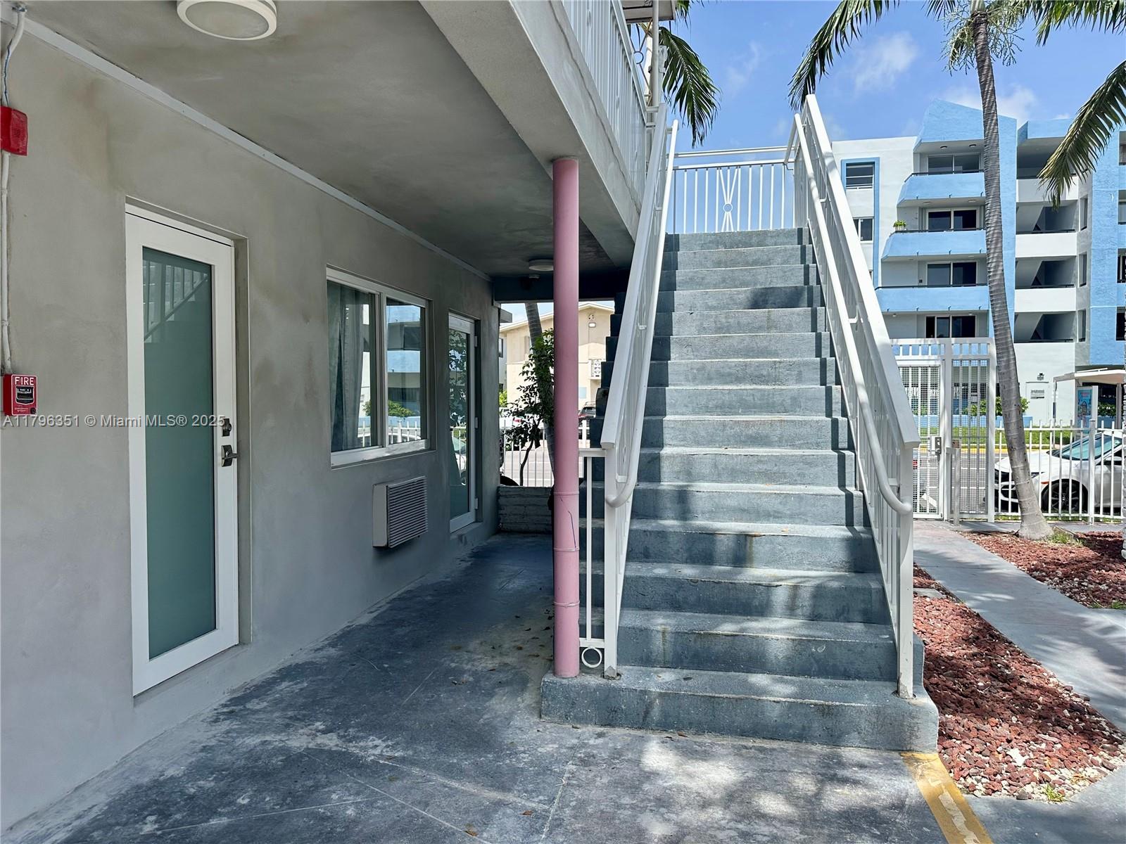 MIMO ON THE BEACH I CONDO - Residential