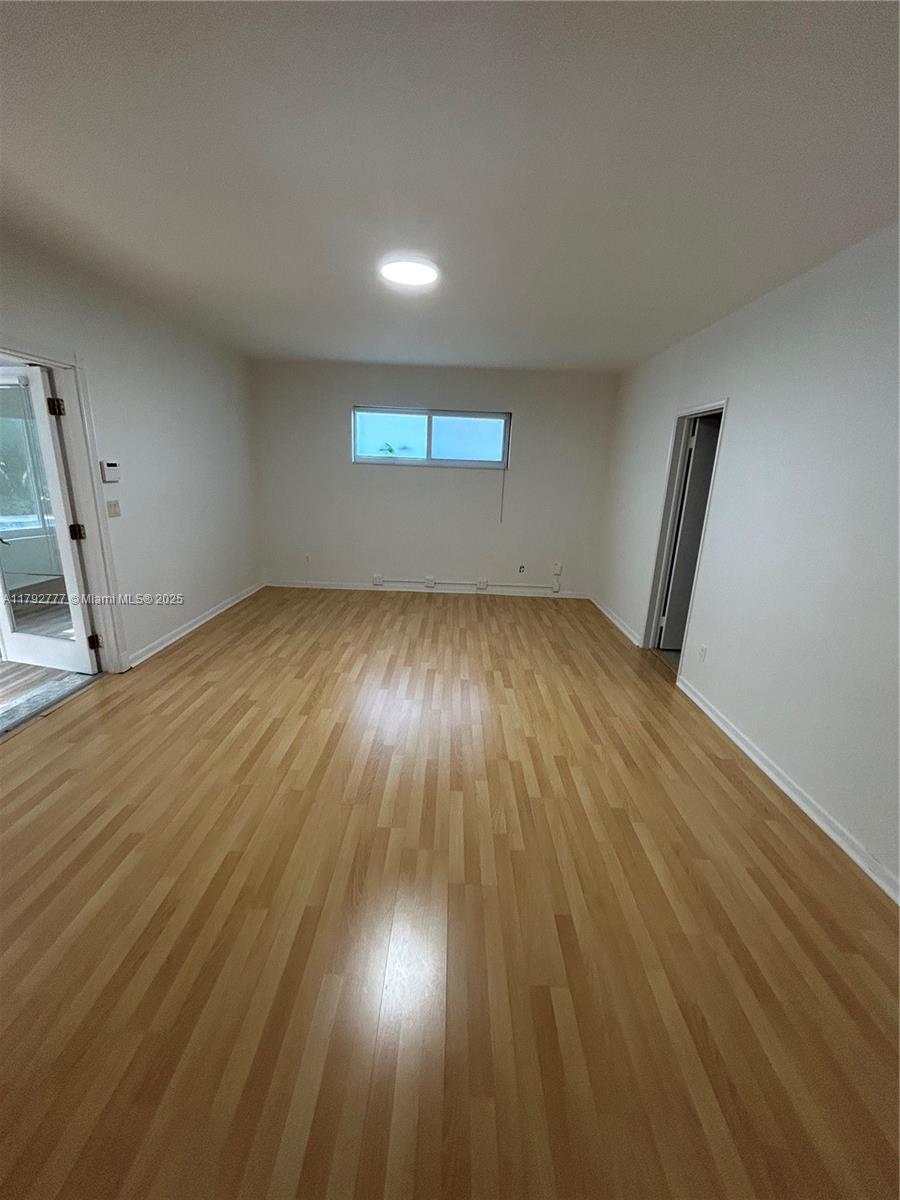 SKY LAKE - Residential