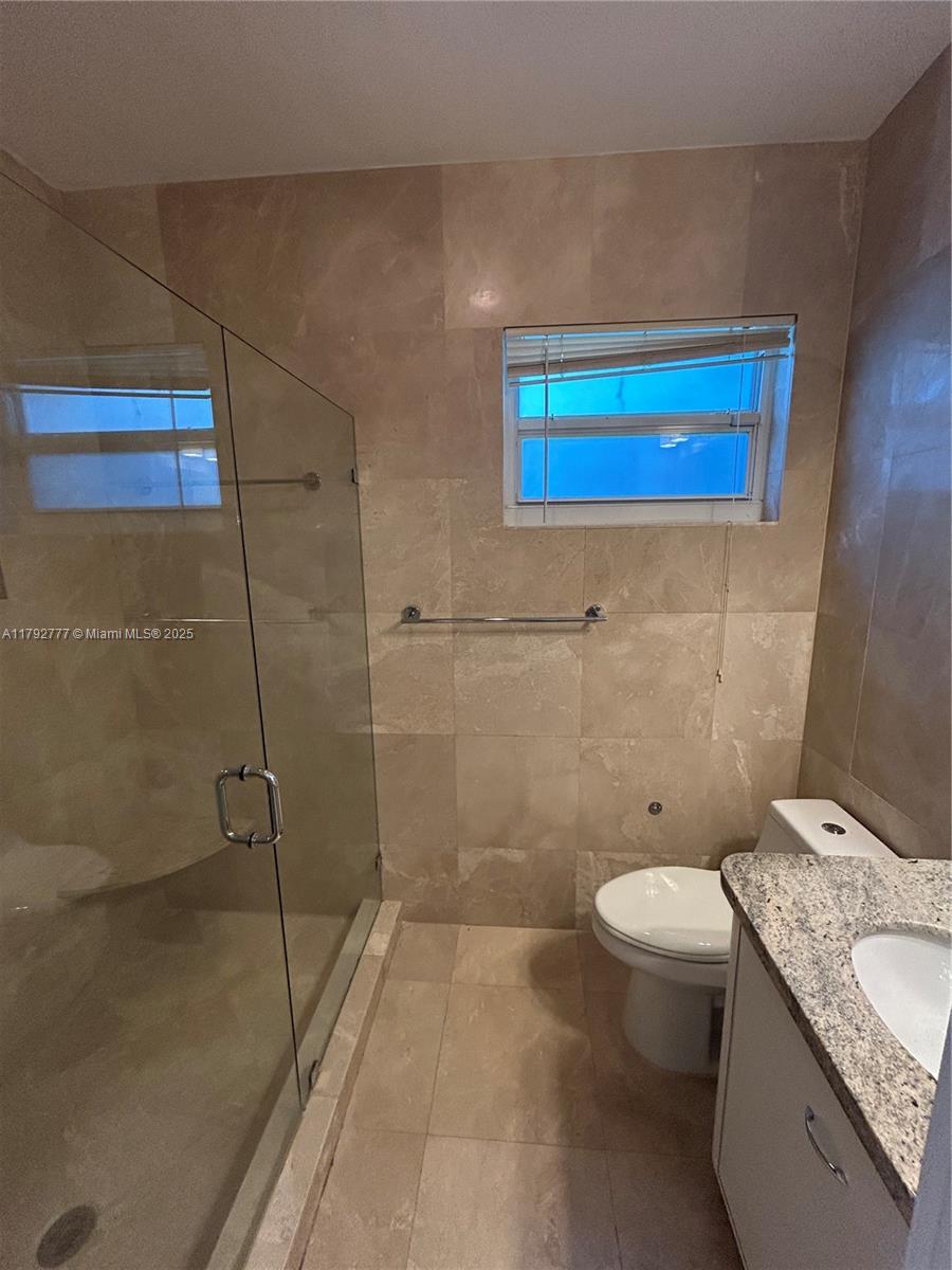 SKY LAKE - Residential