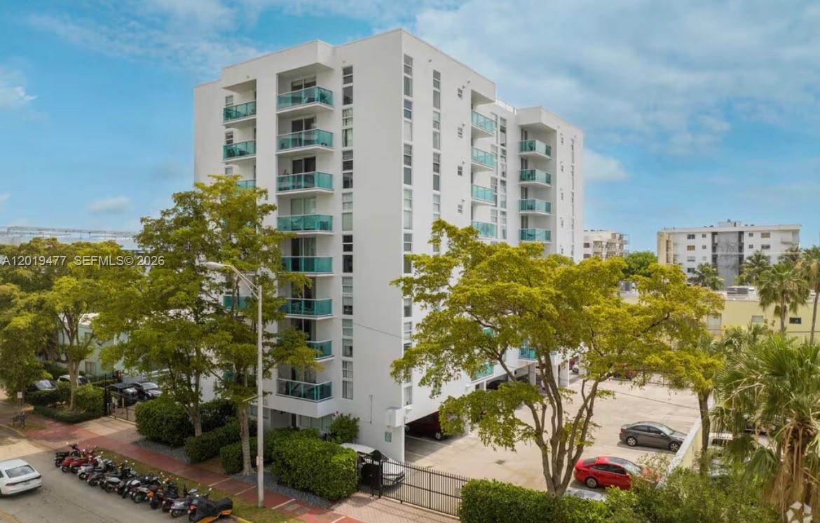 1035 West Ave 502 - Image 1