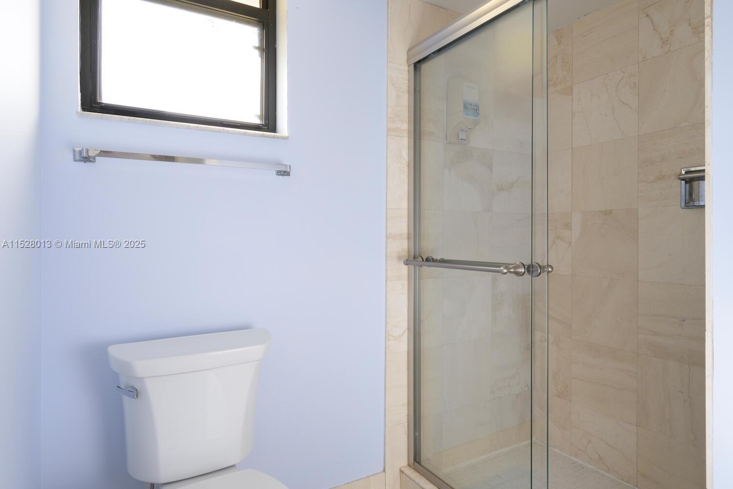 WOODLAND LAKES - Residential