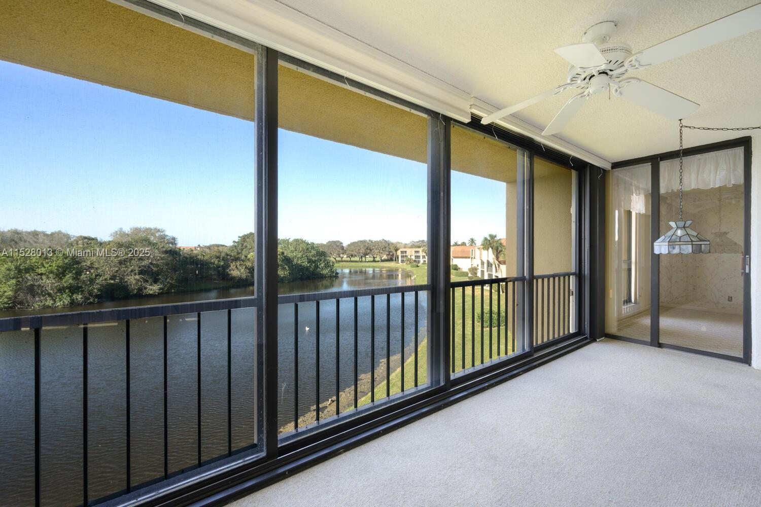 WOODLAND LAKES - Residential