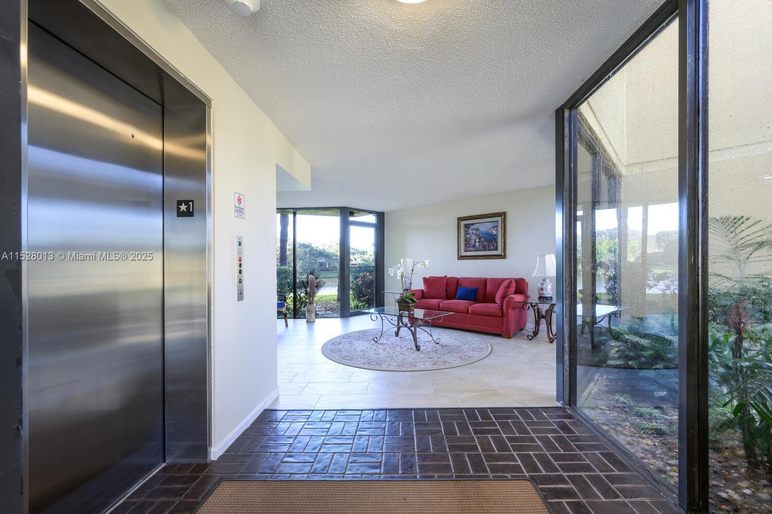 WOODLAND LAKES - Residential