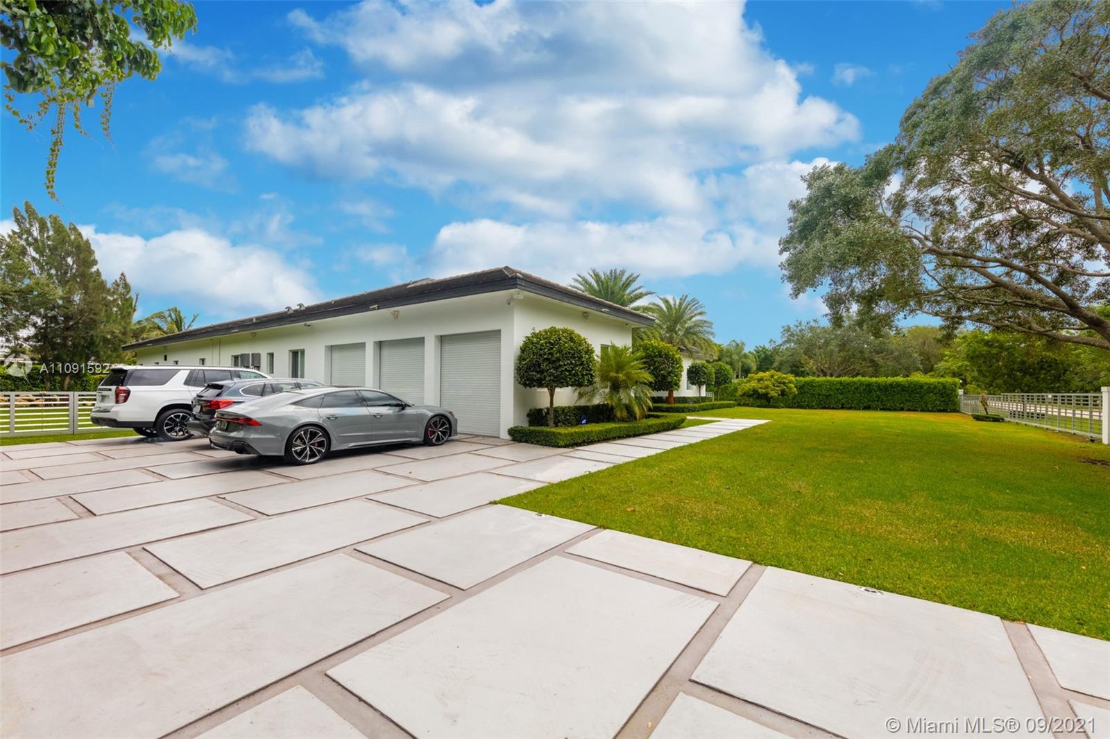 PINE TREE ESTATES - Residential