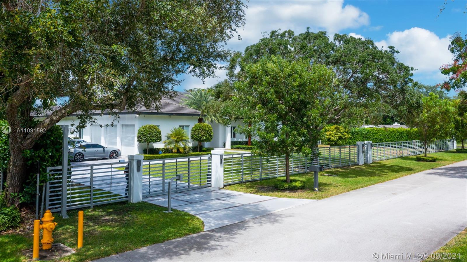 PINE TREE ESTATES - Residential