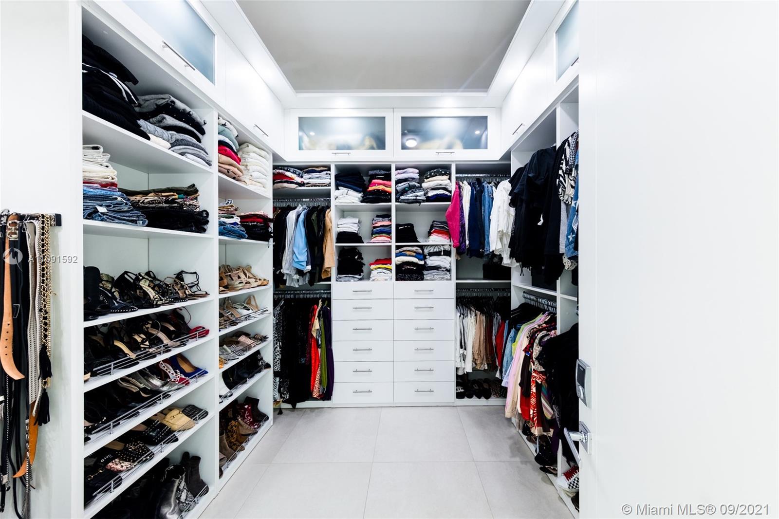 PINE TREE ESTATES - Residential