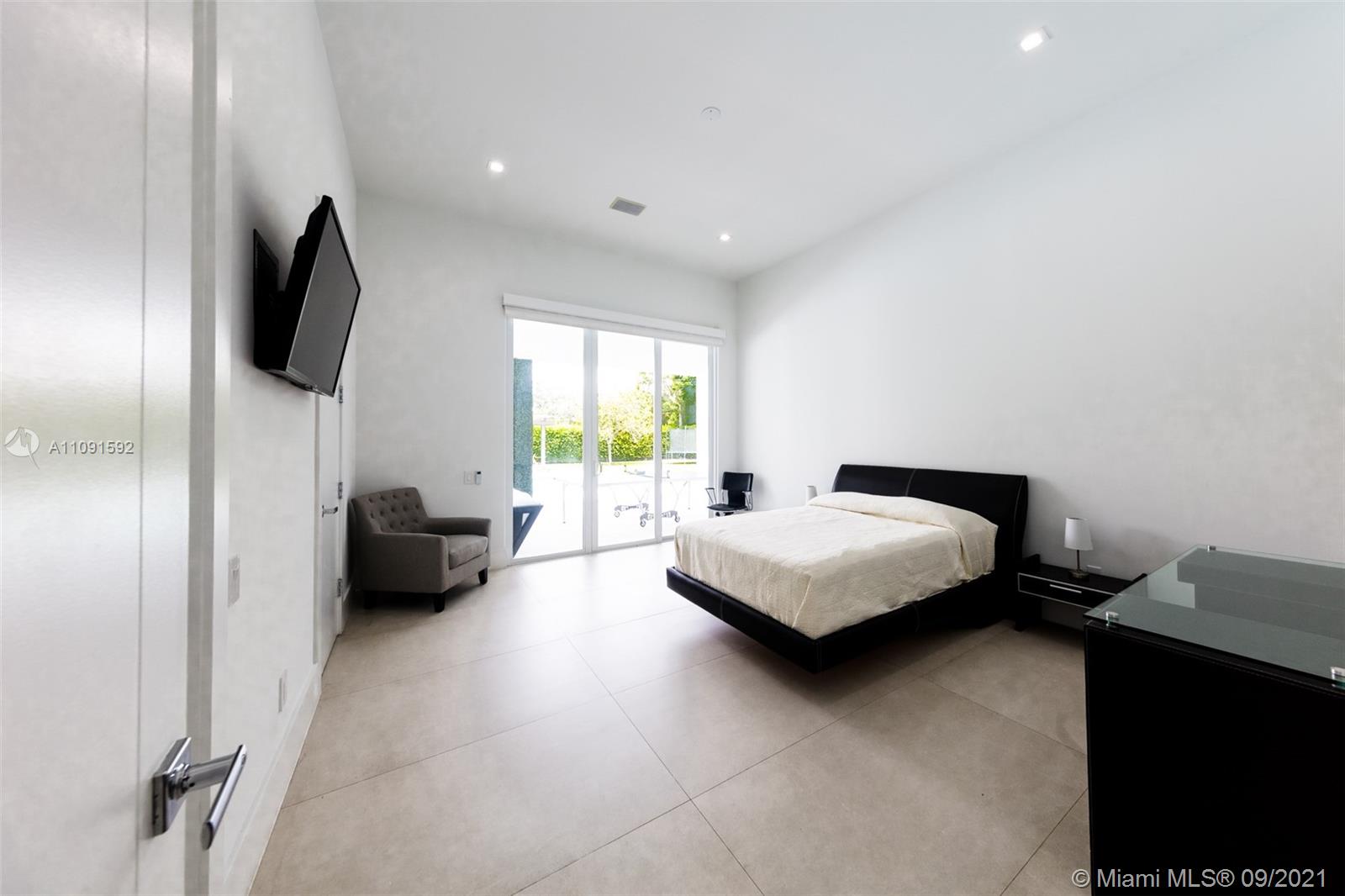 PINE TREE ESTATES - Residential