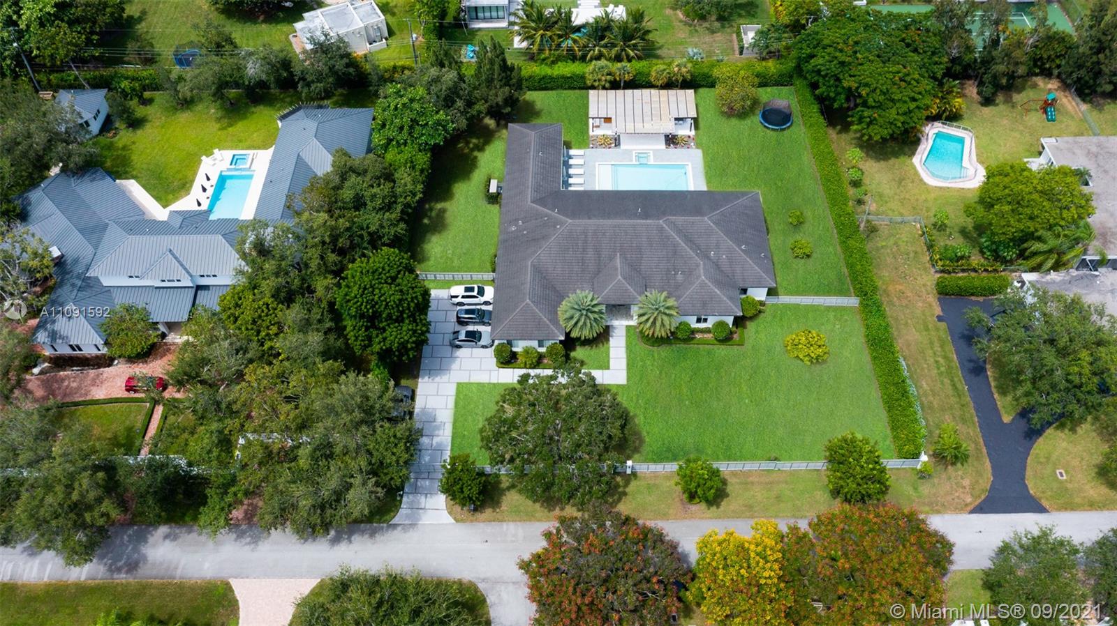 PINE TREE ESTATES - Residential