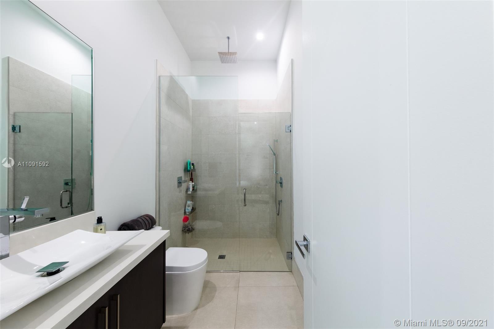 PINE TREE ESTATES - Residential