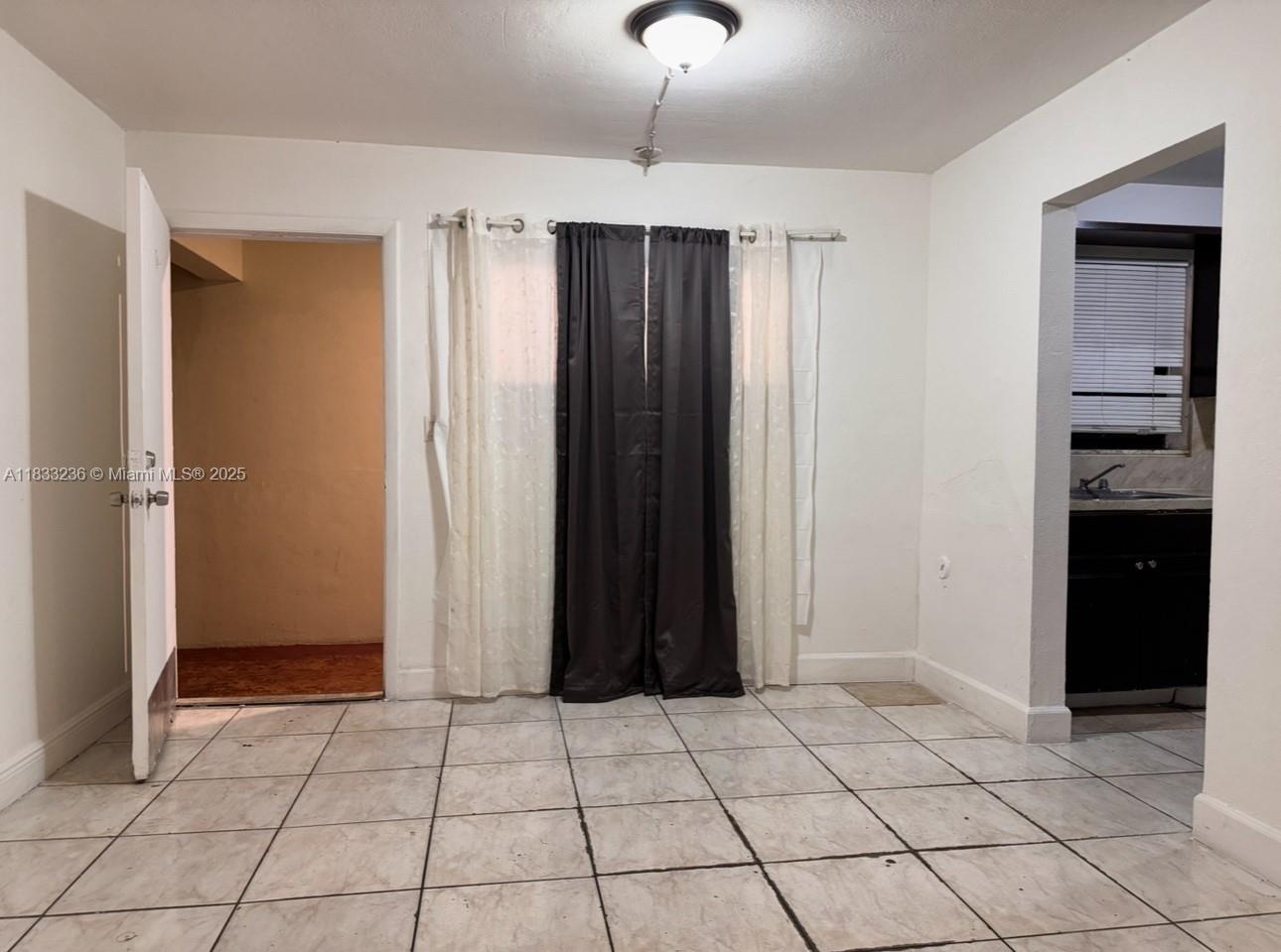 770 NE 128th St 104