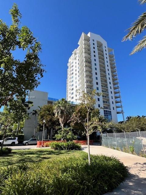 10 Sw South River Dr 814, Miami, Broward County, Florida - 2 Bedrooms  
2 Bathrooms - 