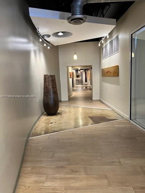 NEO CONDO - Residential