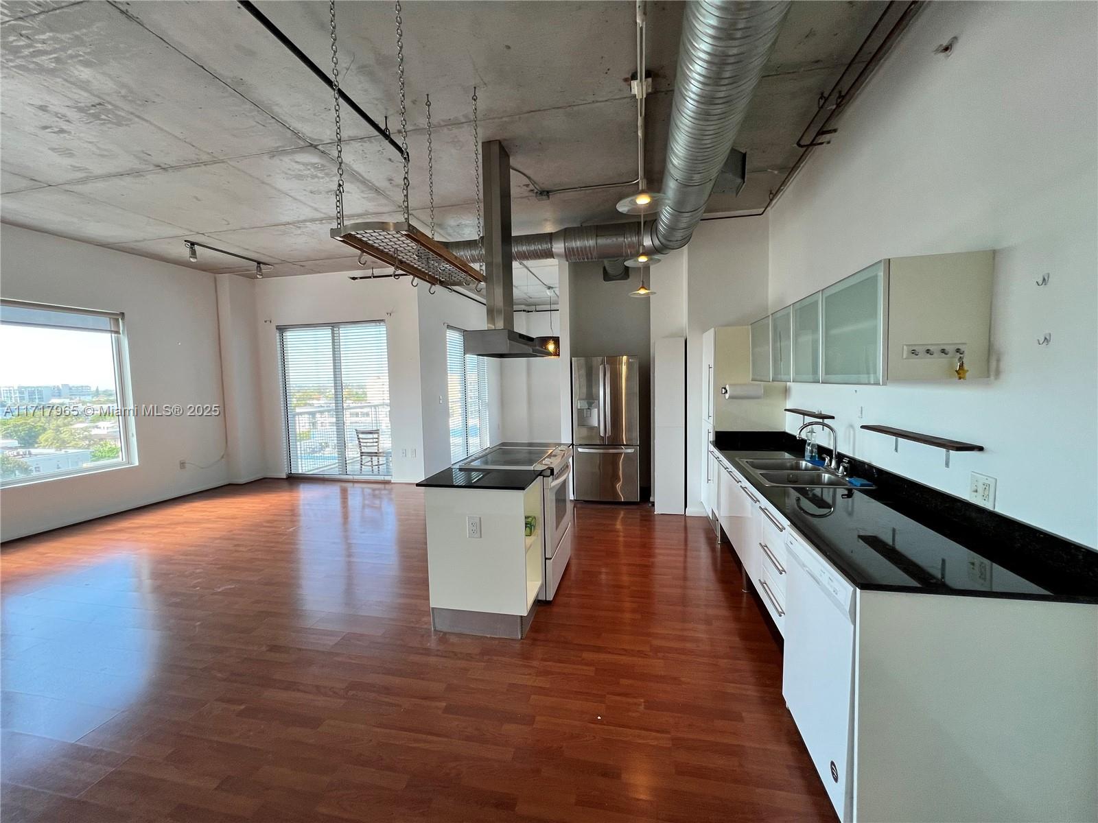 NEO CONDO - Residential
