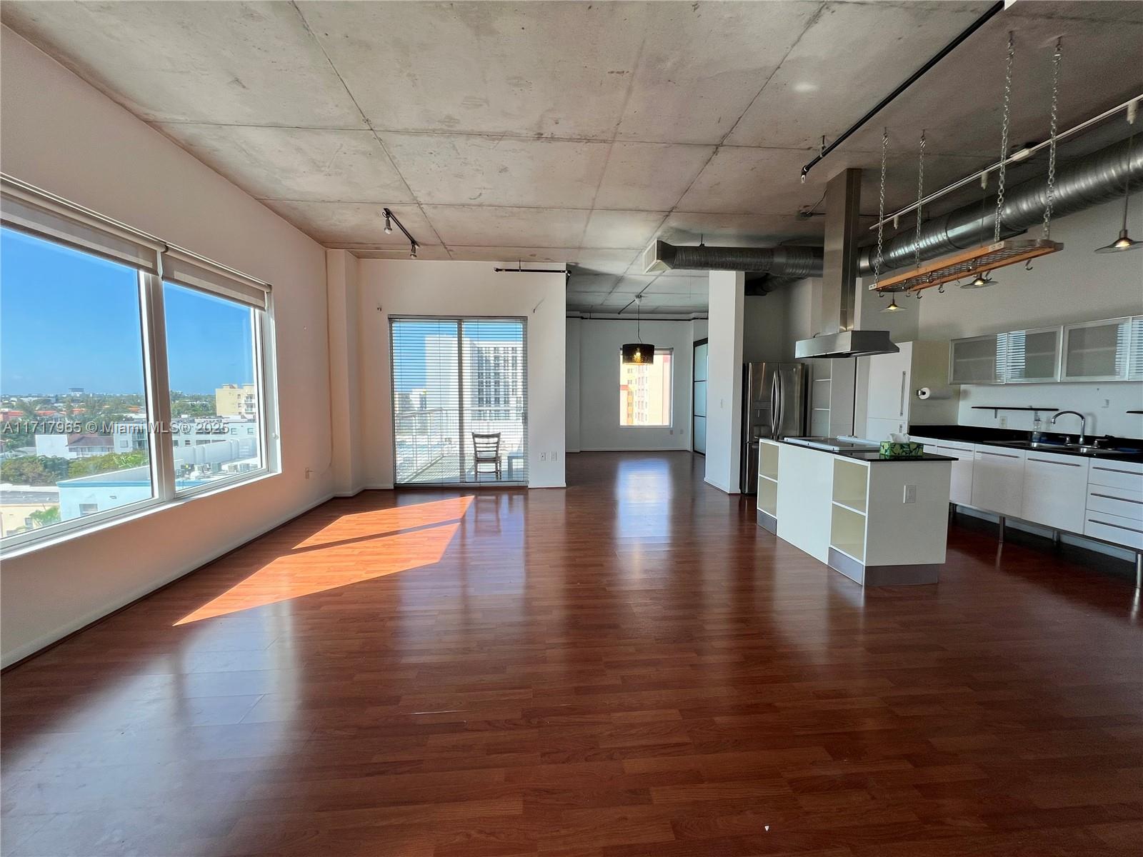 NEO CONDO - Residential