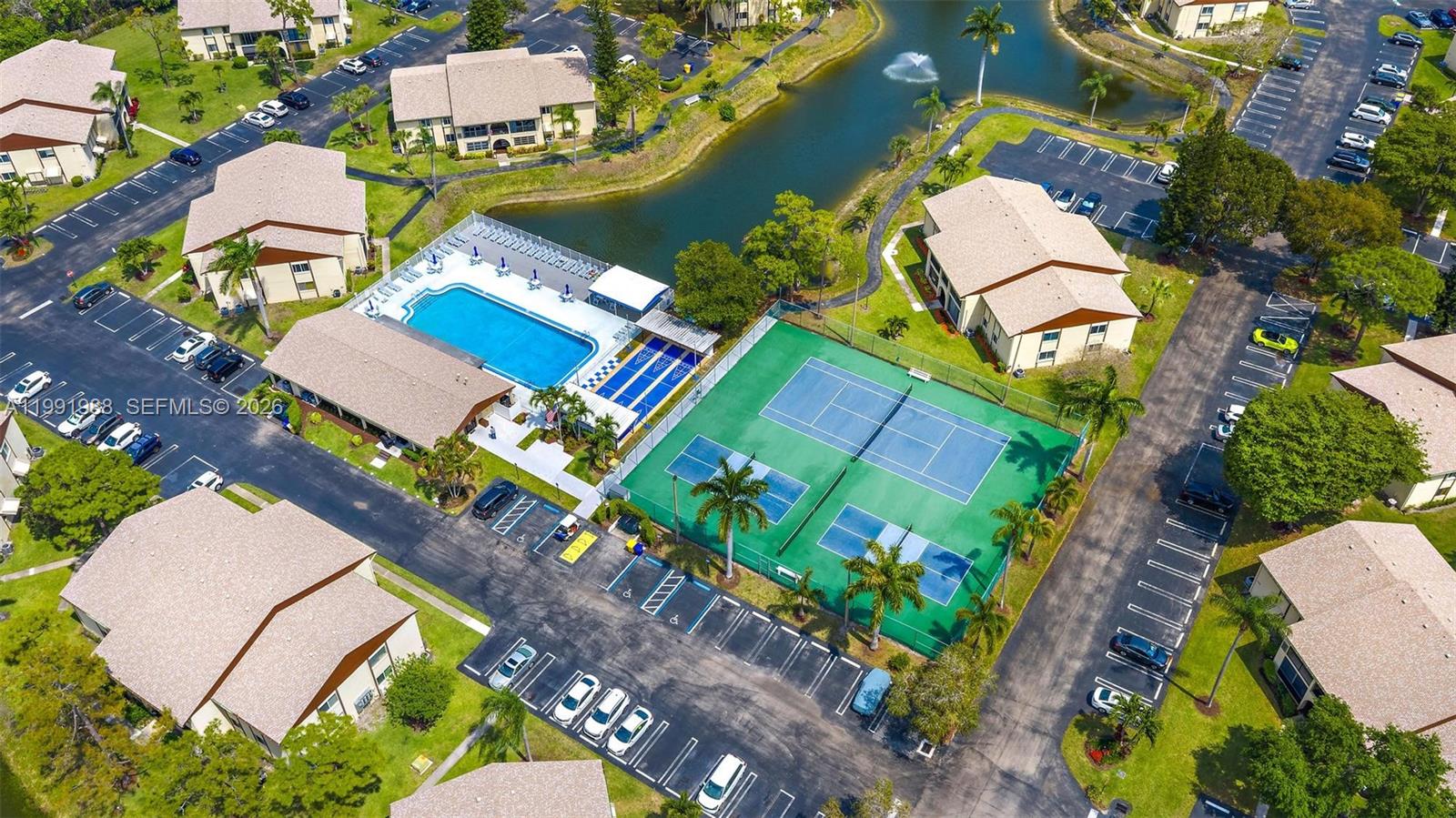 PINE RIDGE III CONDO - Residential