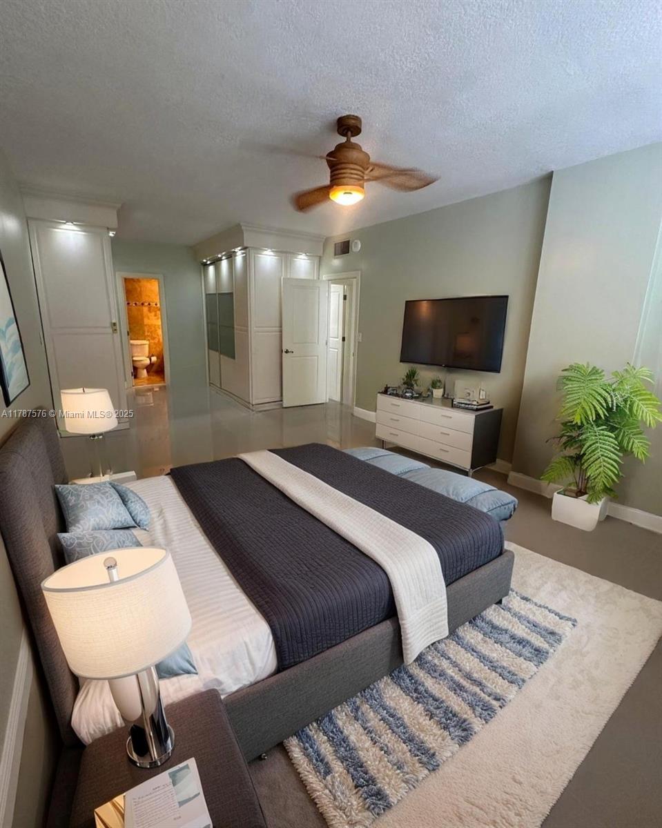 HILLCREST EAST NO 24 COND - Residential