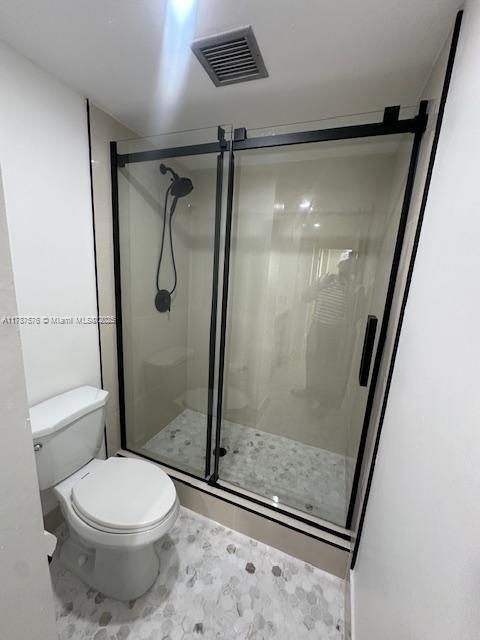 HILLCREST EAST NO 24 COND - Residential